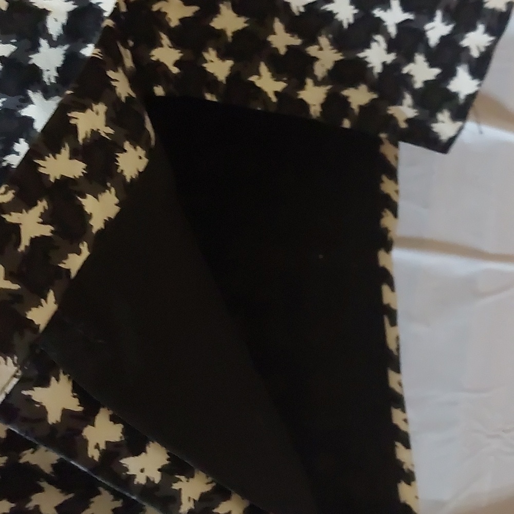 Like New! Talbots 14p Fully Lined Patterned Skirt. - image 5